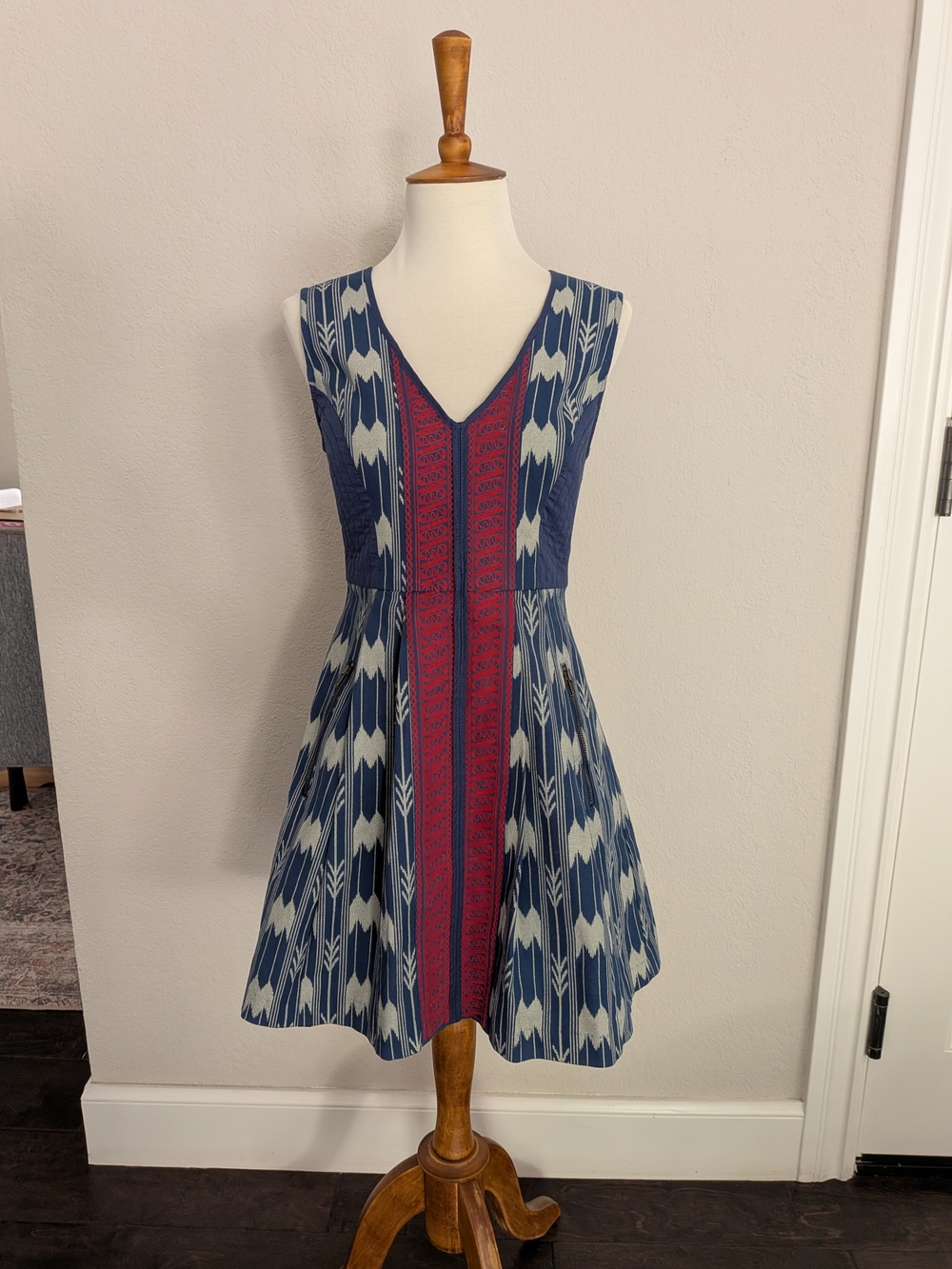 Plenty by Tracy Reese Navy and Red Sleeveless V-Neck Fit-and-Flare Dress